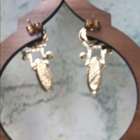 New Unique Abstract Art Deco Resin Drop Earrings - Picture 7 of 9